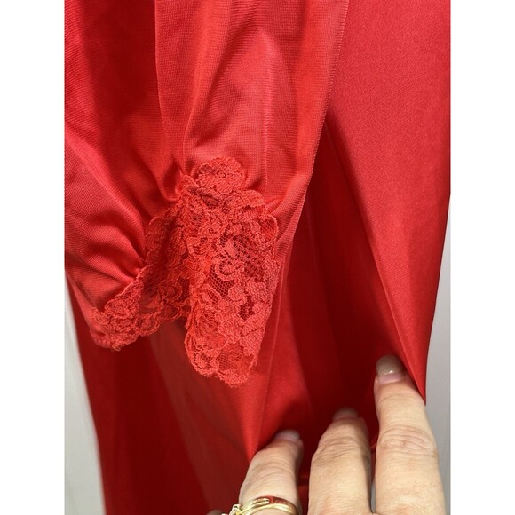 VTG. SHADOWLINE Long Red Robe Lace Button Up SZ Med Hollywood Glam Granny Core - Picture 3 of 10